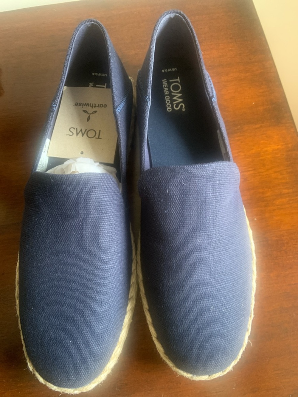 Women’s TOMS Navy Espadrille Slip-On Shoes - Picture 2 of 5